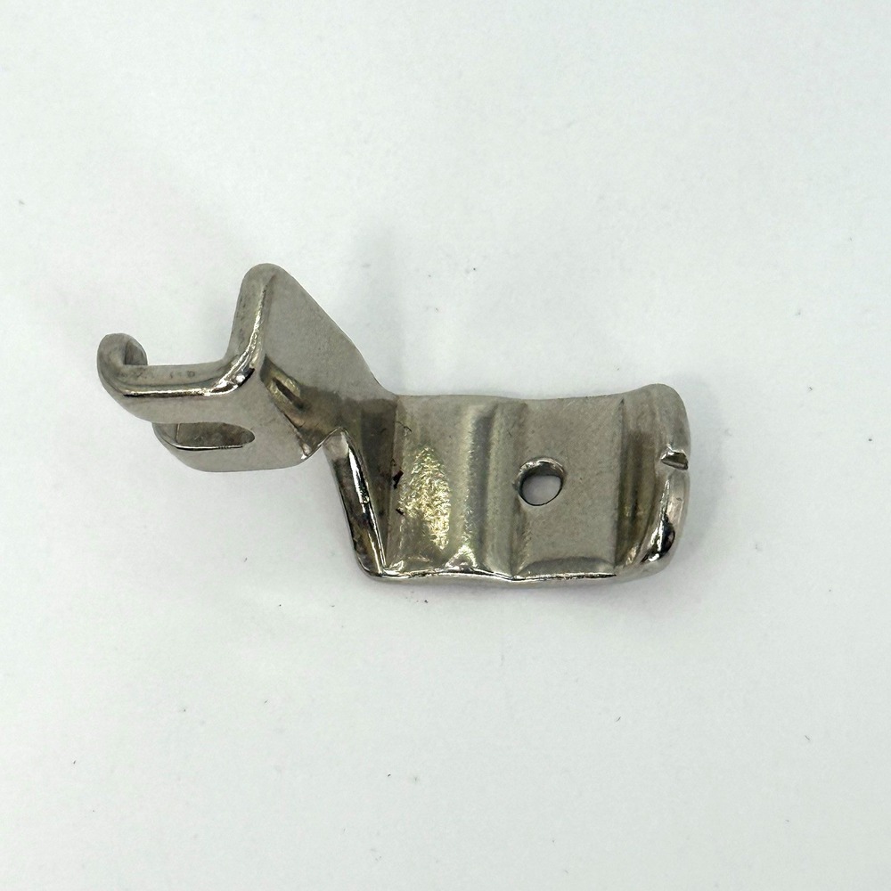 VTG Mid 1900's‎ Simanco Singer Sewing Machine Presser Foot 121441 USA Metal Part